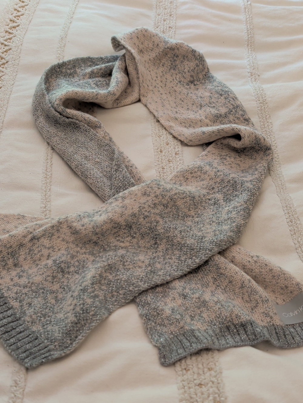 Calvin Klein Gray and Beige Speckled Knit Scarf